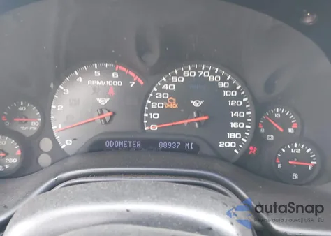 2000 Chevrolet Corvette из США, поврежденный, VIN 1G1YY22G2Y5123078
